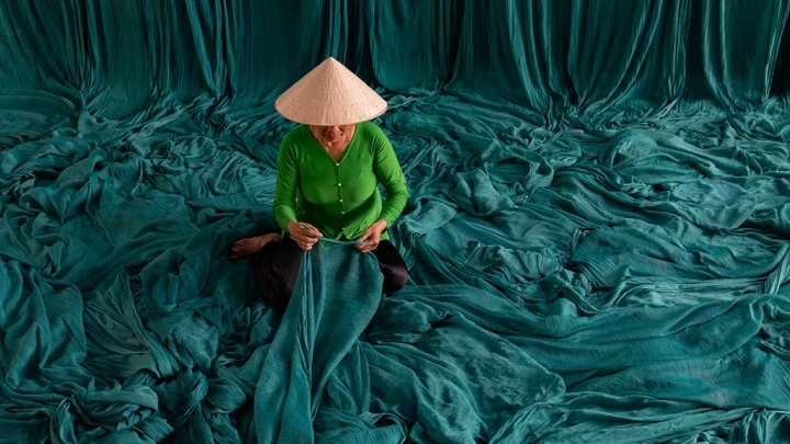 Sewing Net Hanoi Daily Photo Tour